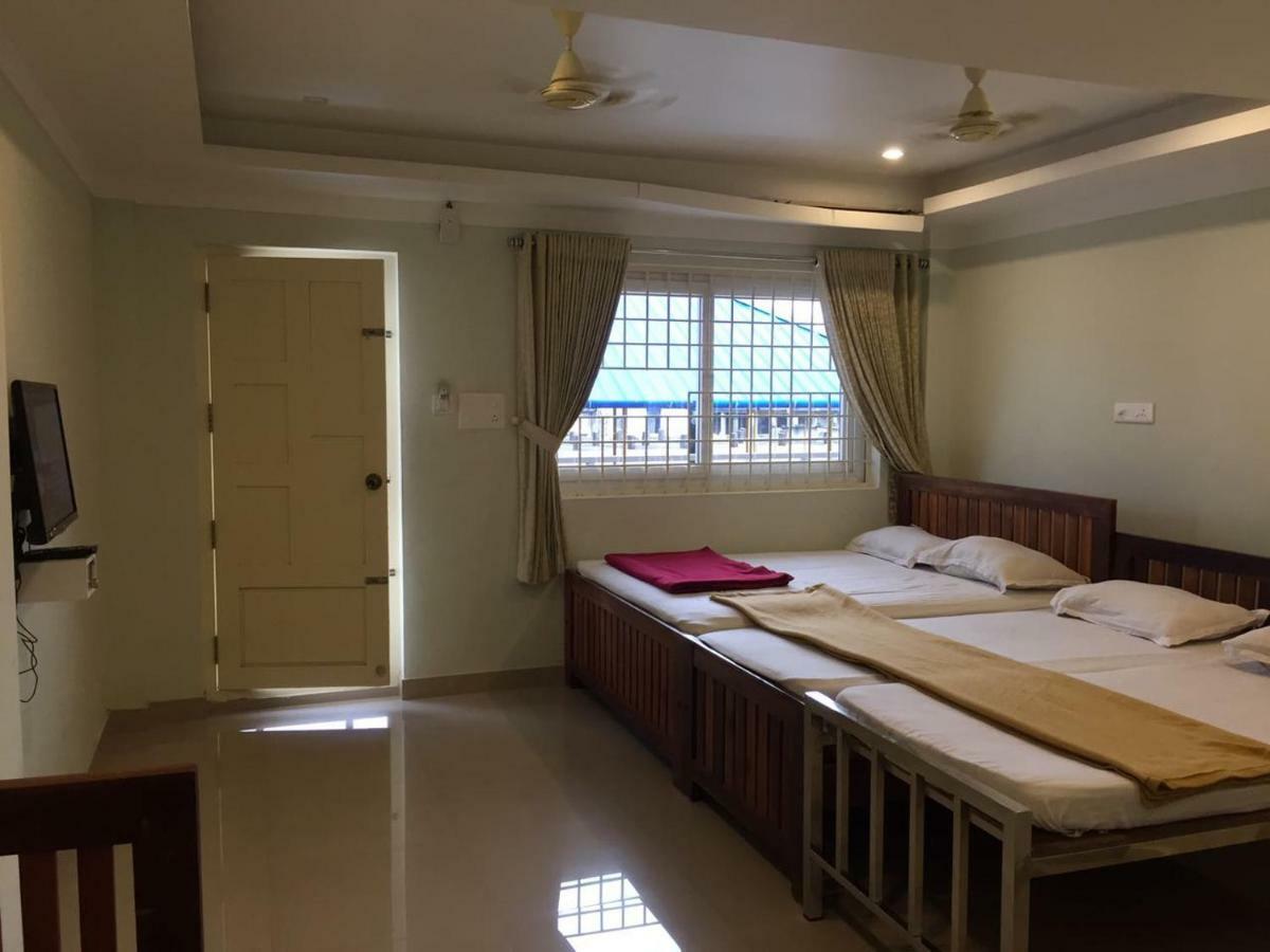 ホテル Jannah Residency ムンナール エクステリア 写真